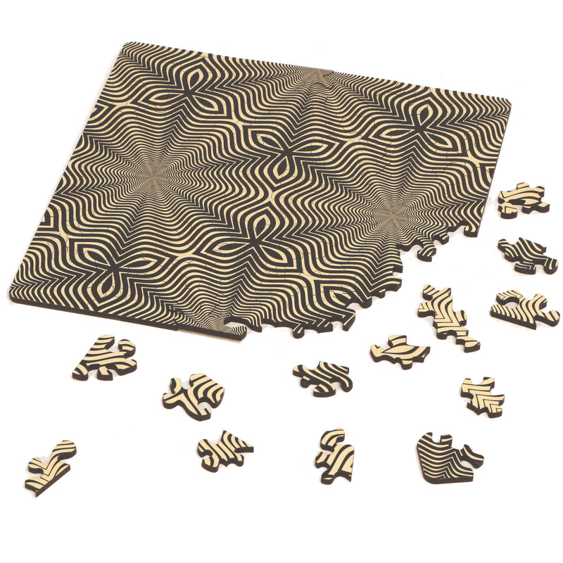 CURIOSI | fast fertiges Puzzle Double "Q-Flower" mit gold-schwarzem Motiv