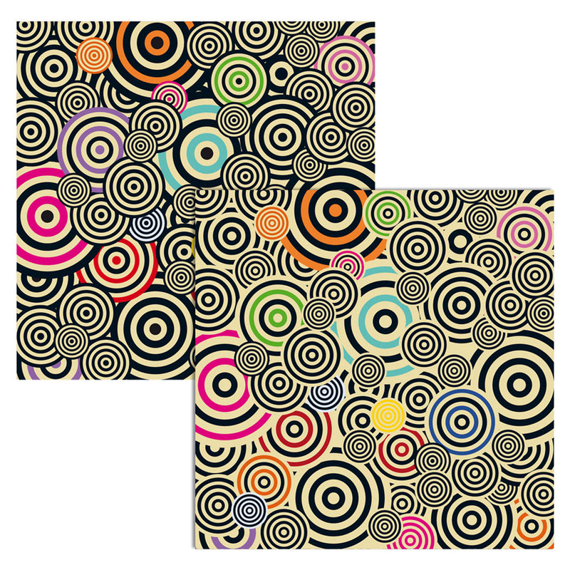 CURIOSI | Vorder- und Rückseite des Puzzle Double "Q-Mad" mit überlagerten Kreisen als Motiv